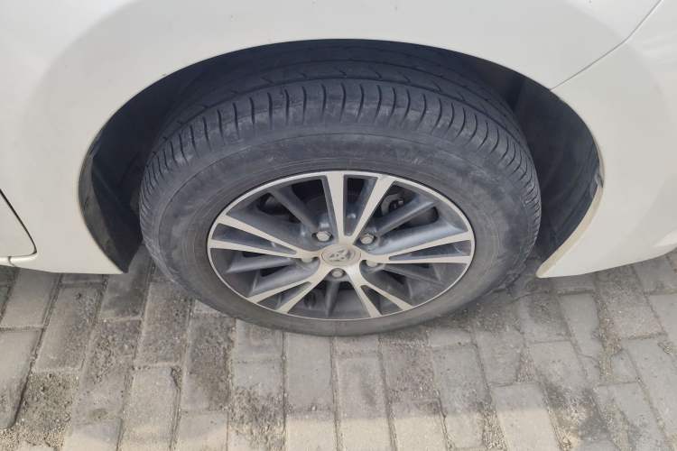 Used Toyota Levin 2016 1.6G Manual Elite Edition Right Front Wheel Hub