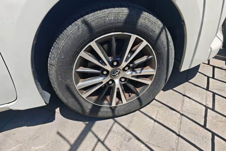 Used Toyota Levin 2016 1.6G CVT Elite Edition Right Front Wheel Hub