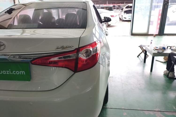Used Toyota Levin 2016 1.6G CVT Elite Edition Right Rear Taillight