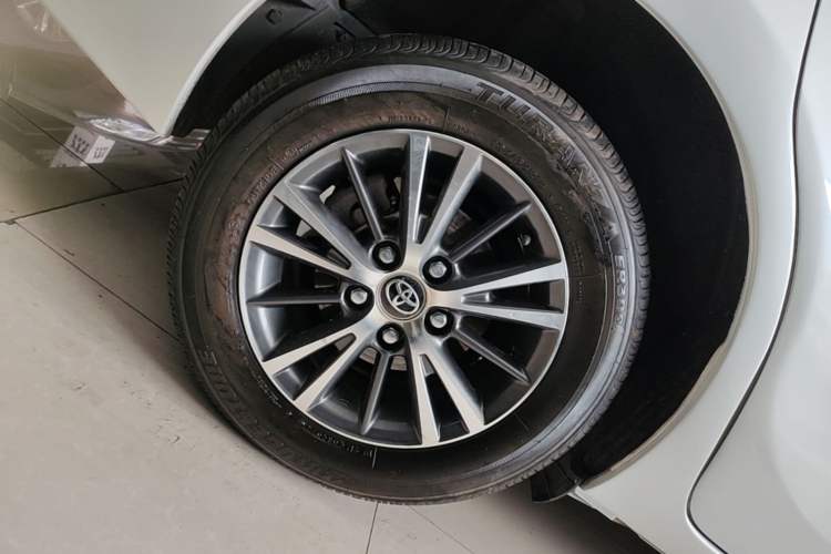 Used Toyota Levin 2016 1.6G CVT Elite Edition Right Rear Wheel Hub