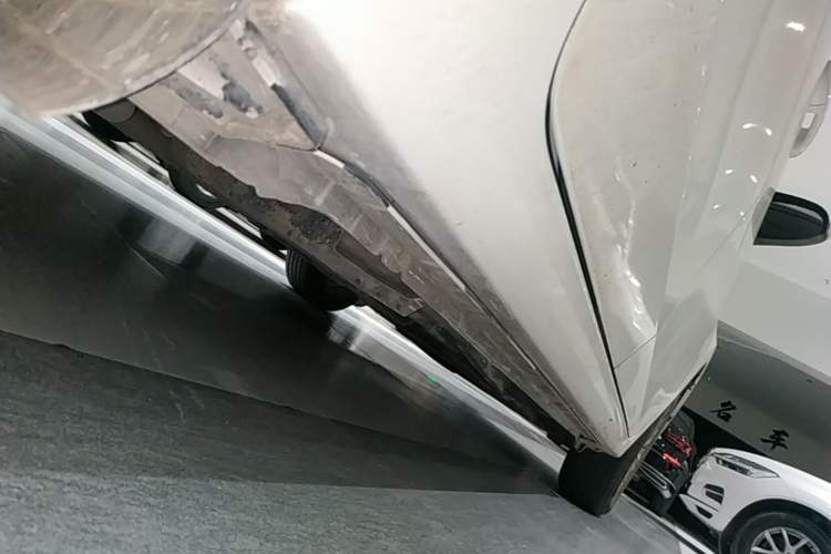 Used Toyota Levin 2016 1.6G CVT Elite Edition Right Side Sill