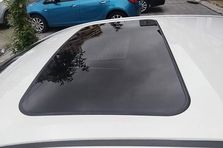 Used Toyota Levin 2016 1.6G CVT Elite Edition Roof