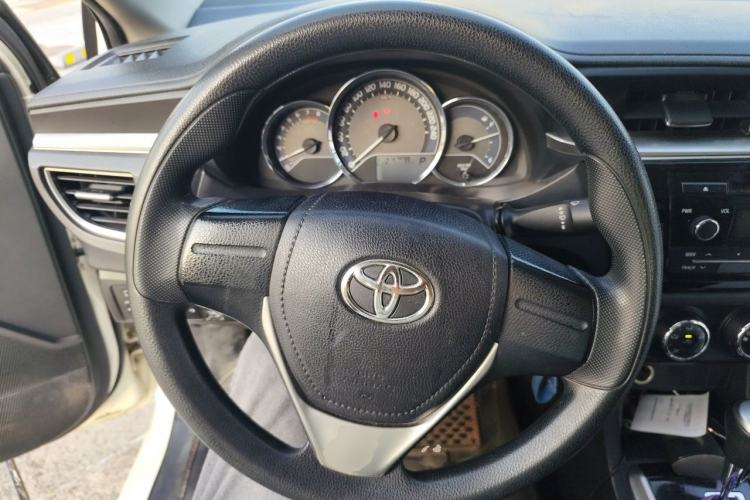 Used Toyota Levin 2016 1.6G CVT Elite Edition Steering Wheel