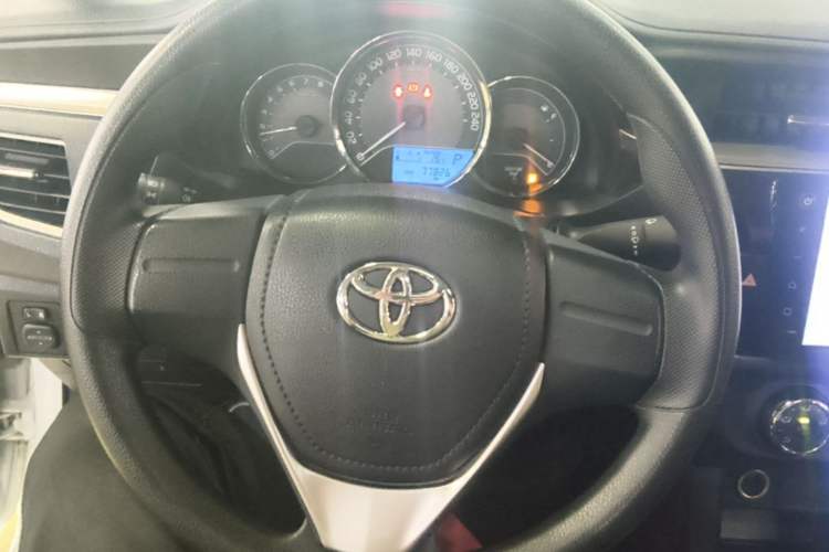 Used Toyota Levin 2016 1.6G CVT Elite Edition Steering Wheel