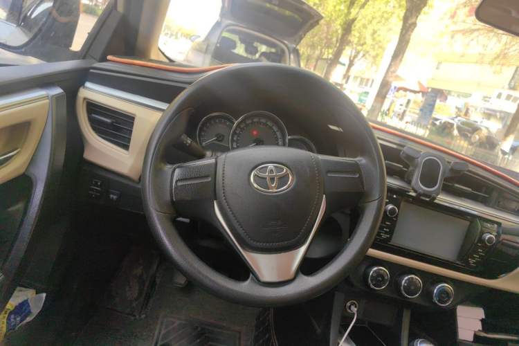 Used Toyota Levin 2016 1.6E Manual New Edition Steering Wheel