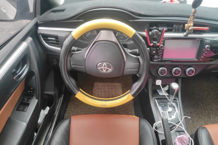 Used Toyota Levin 2016 1.6G CVT Elite Edition Steering Wheel