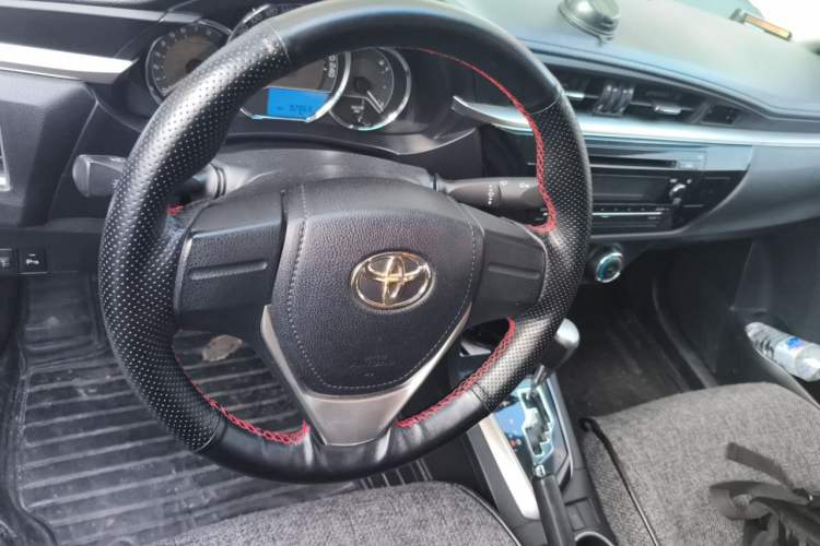 Used Toyota Levin 2016 1.6G CVT Elite Edition Steering Wheel