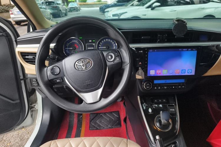 Used Toyota Levin 2016 Dual-Engine 1.8H GS E-CVT Elite Model with Sunroof Steering Wheel