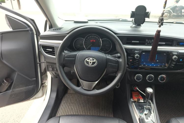 Used Toyota Levin 2016 1.6G CVT Elite Edition Steering Wheel