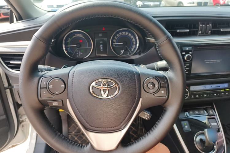 Used Toyota Levin 2016 Dual-Engine 1.8H V E-CVT Luxury Edition Steering Wheel