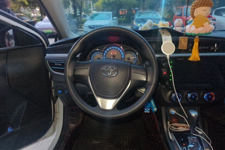 Used Toyota Levin 2016 1.6G CVT Elite Edition Steering Wheel