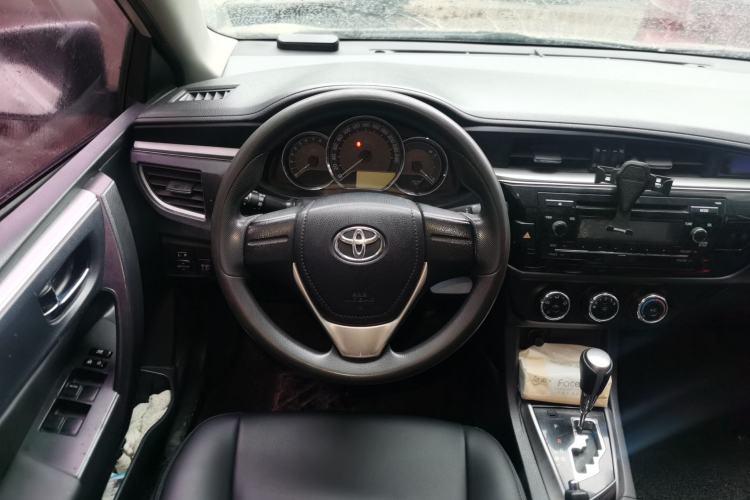 Used Toyota Levin 2016 1.6G CVT Elite Edition Steering Wheel