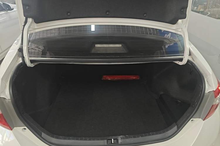 Used Toyota Levin 2016 1.6G CVT Elite Edition Trunk