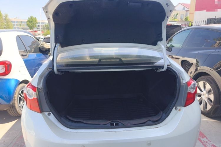 Used Toyota Levin 2016 1.6G CVT Elite Edition Trunk