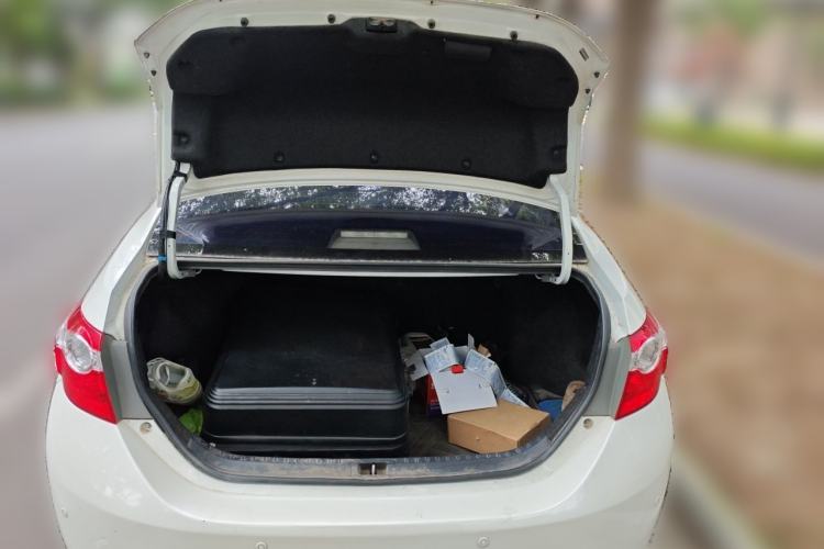 Used Toyota Levin 2016 1.6G CVT Elite Edition Trunk