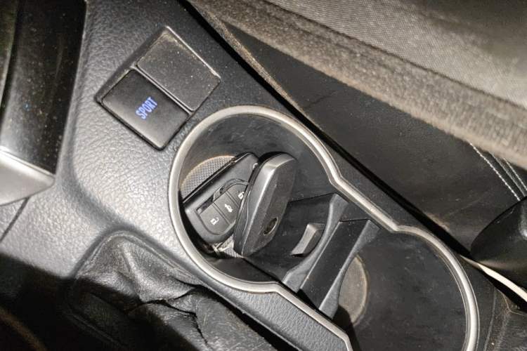 Used Toyota Levin 2016 1.6G-L CVT Leading Edition Vehicle Key