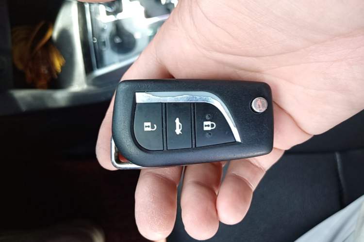 Used Toyota Levin 2016 1.6G CVT Elite Edition Vehicle Key
