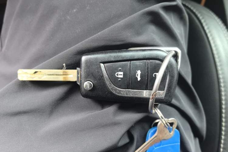 Used Toyota Levin 2016 1.6G-L CVT Leading Edition Vehicle Key