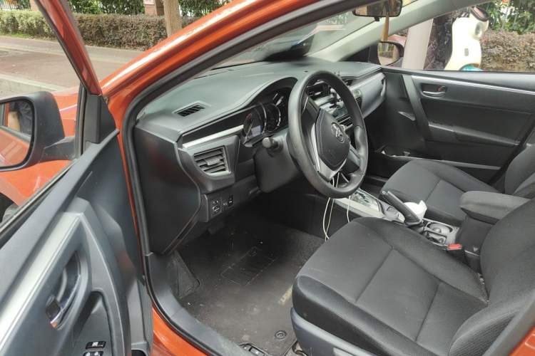 Used Toyota Levin 2016 1.6G CVT Elite Edition Driver Seat