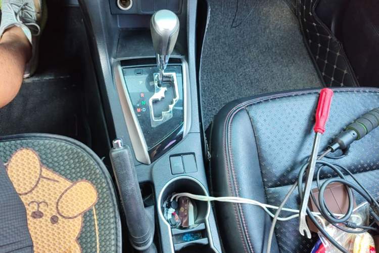 Used Toyota Levin 2016 1.6G CVT Elite Edition Gear Lever
