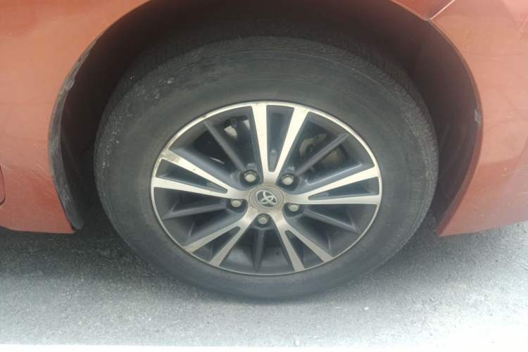 Used Toyota Levin 2016 1.6G CVT Elite Edition Right Front Wheel Hub