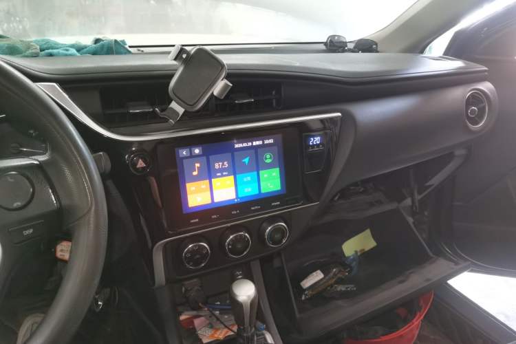 Used Toyota Levin 2017 Revised 185T CVT Elite Edition China V Standard Audio And AC Panel