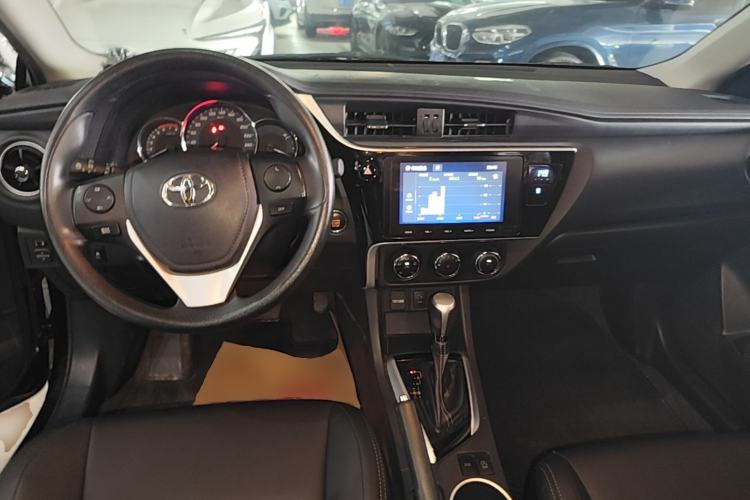 Used Toyota Levin 2017 Revised 185T CVT Elite Edition China V Standard Center Console