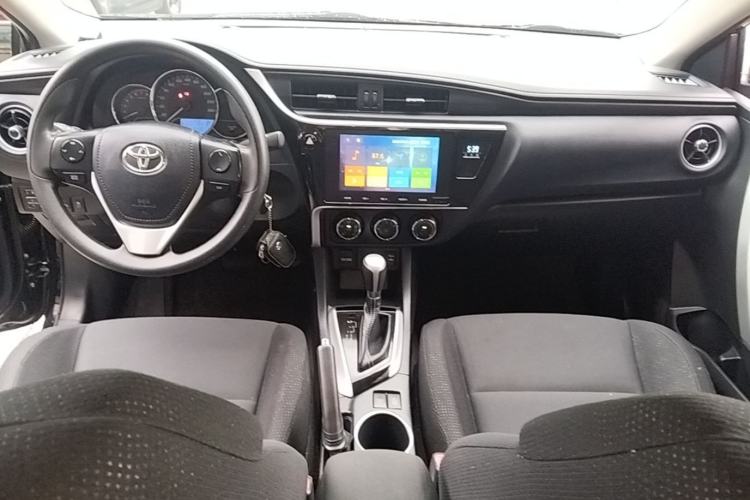 Used Toyota Levin 2017 Revised 185T CVT Elite Edition China V Standard Center Console