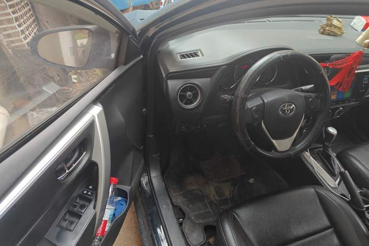 Used Toyota Levin 2017 Revised 185T CVT Elite Edition China V Standard Driver Seat