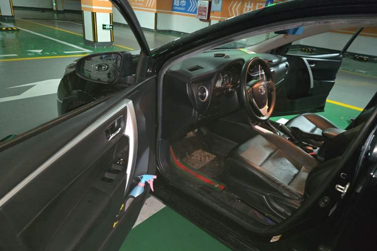 Used Toyota Levin 2017 Revised Version 185T CVT Elite Edition China VI Standard Driver Seat