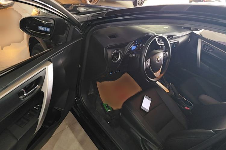 Used Toyota Levin 2017 Revised 185T CVT Elite Edition China V Standard Driver Seat