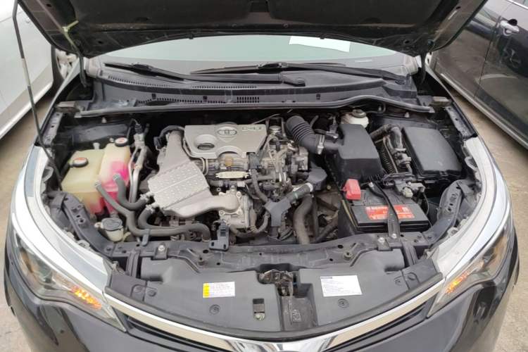 Used Toyota Levin 2017 Revised 185T CVT Elite Edition China V Standard Engine Bay