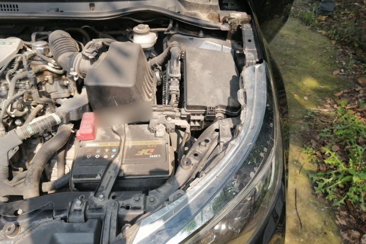Used Toyota Levin 2017 Revised Version 185T CVT Elite Edition China VI Standard Engine Bay Left