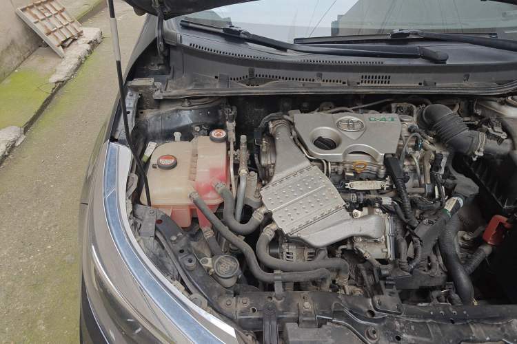 Used Toyota Levin 2017 Revised 185T CVT Elite Edition China V Standard Engine Bay Right