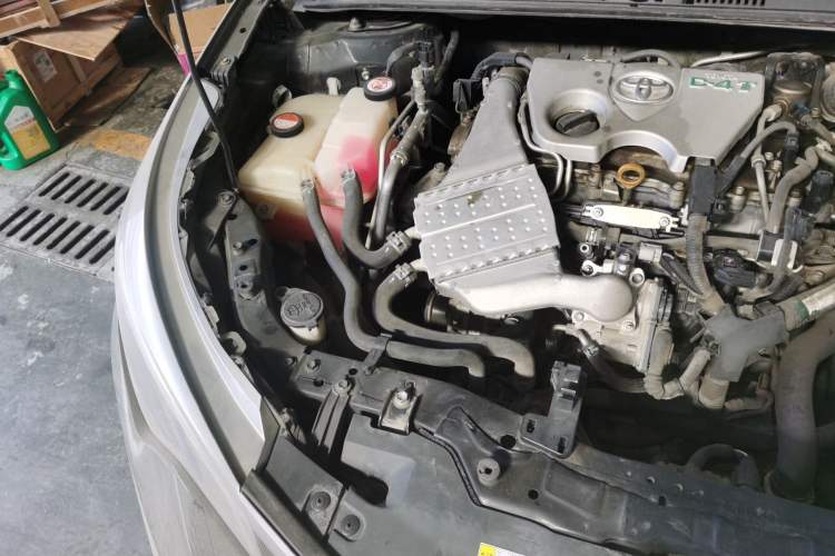 Used Toyota Levin 2017 Revised 185T CVT Elite Edition China V Standard Engine Bay Right