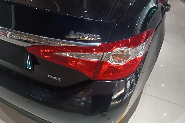 Used Toyota Levin 2017 1.2T G CVT Elite Edition Exterior 3