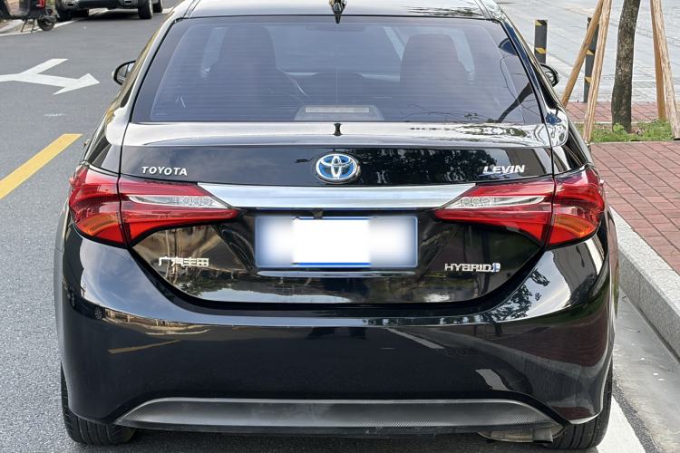 Used Toyota Levin 2017 Revised Dual-Engine 1.8H GS E-CVT Elite Sunroof Version China V Standard Exterior 4