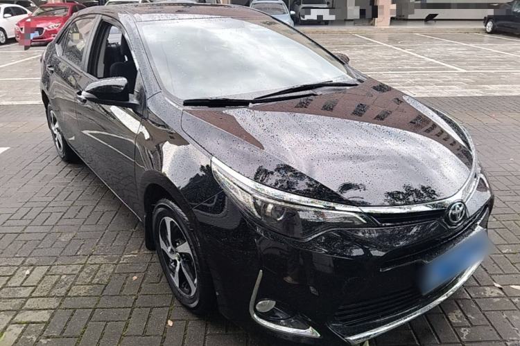 Used Toyota Levin 2017 Revised 185T CVT Elite Edition China V Standard Front Right 45 Deg