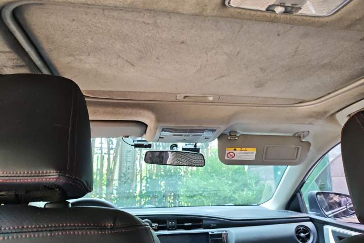 Used Toyota Levin 2017 Revised Dual-Engine 1.8H GS E-CVT Elite Sunroof Version China V Standard Headliner