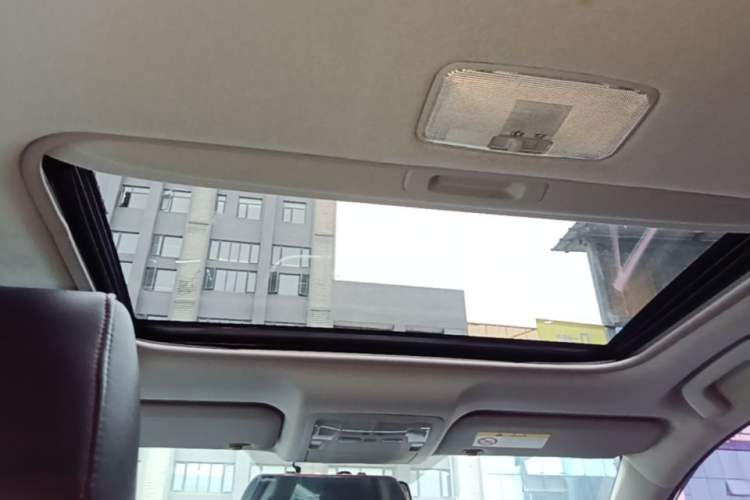 Used Toyota Levin 2017 Revised 185T CVT Elite Edition China V Standard Headliner