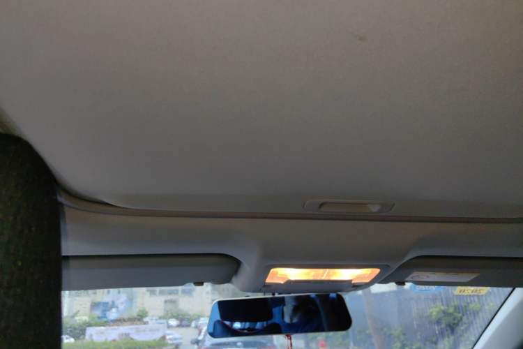 Used Toyota Levin 2017 Revised 185T CVT Elite Edition China V Standard Headliner