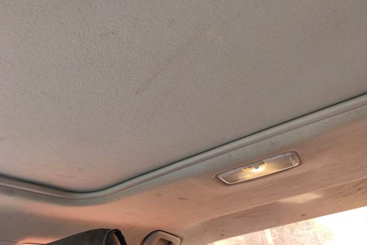 Used Toyota Levin 2017 Revised Version 185T CVT Elite Edition China VI Standard Headliner