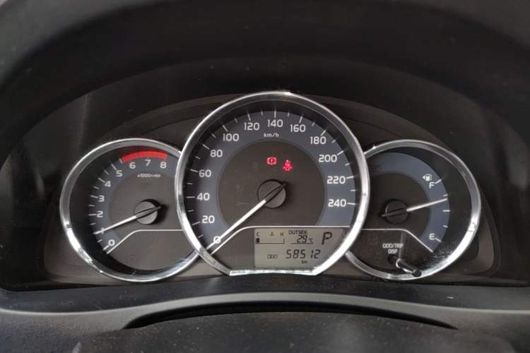 Used Toyota Levin 2017 Revised 185T CVT Elite Edition China V Standard Instrument Cluster