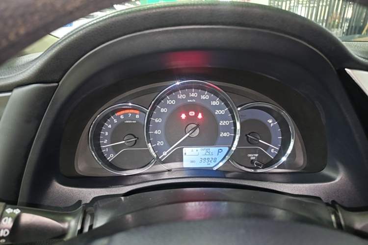 Used Toyota Levin 2017 Revised 185T CVT Elite Edition China V Standard Instrument Cluster