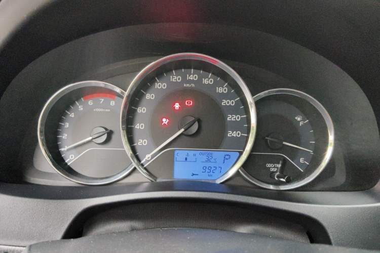 Used Toyota Levin 2017 Revised 185T CVT Elite Edition China V Standard Instrument Cluster
