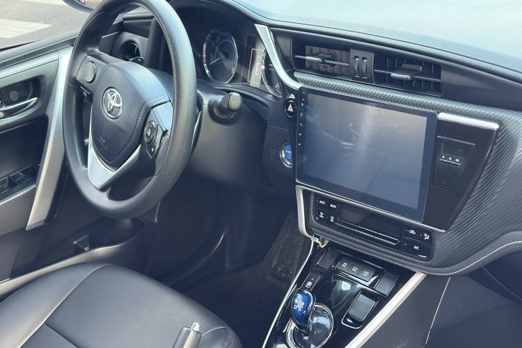 Used Toyota Levin 2017 Revised Dual-Engine 1.8H GS E-CVT Elite Sunroof Version China V Standard Interior 2