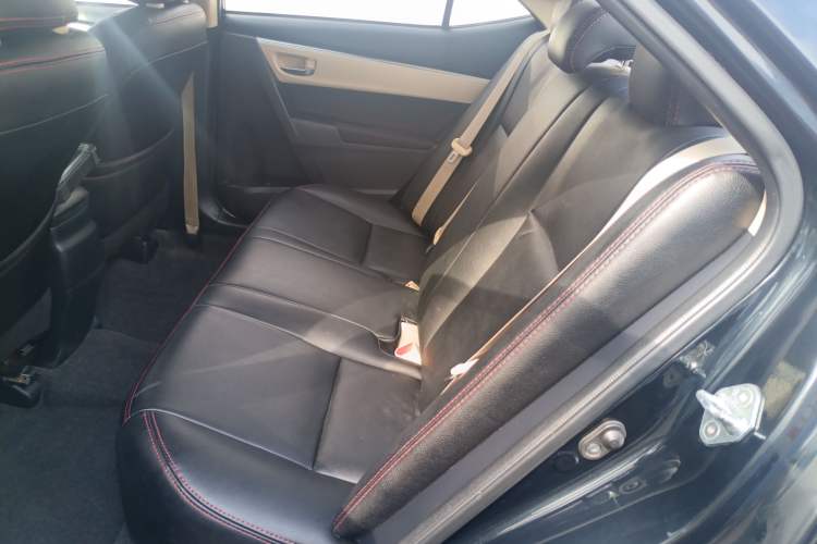 Used Toyota Levin 2017 1.2T E Manual New Edition Interior 4