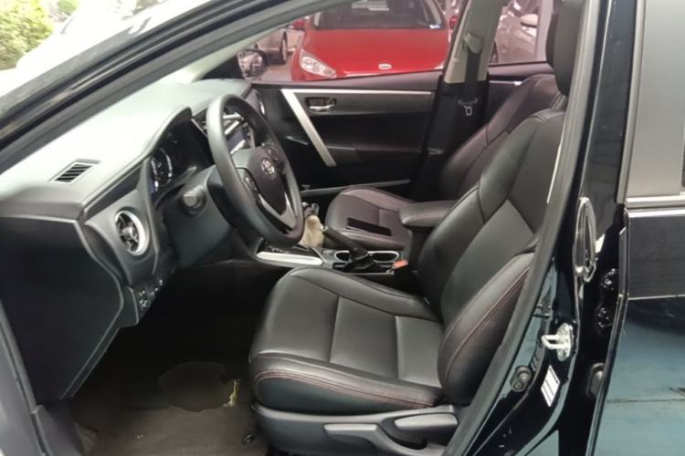 Used Toyota Levin 2017 Revised 185T CVT Elite Edition China V Standard Left Front Seat