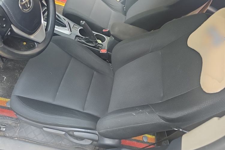 Used Toyota Levin 2017 Revised 185T CVT Elite Edition China V Standard Left Front Seat