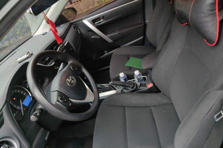 Used Toyota Levin 2017 Revised 185T CVT Elite Edition China V Standard Left Front Seat